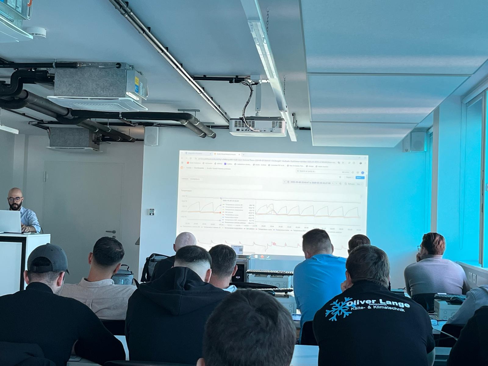 Coldline Service-Training bei Cool+Call – Techniker-Schulung durch Marco Blasi